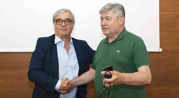 Nella foto il coordinatore Paolo Mattei con il senatore Fusco