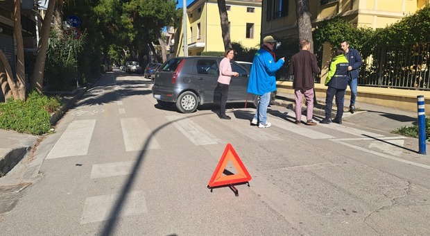Porto San Giorgio, incidente in via Montegrappa: tre auto coinvolte