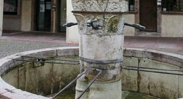 La grande sete: per colpa della siccità chiuse tutte le fontane cittadine