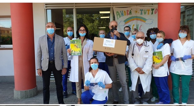 Rieti, il Rotary ha consegnato 300 visiere protettive agli operatori sanitari