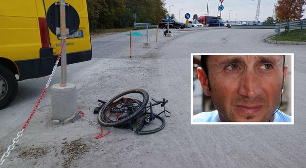 La bici accartocciata e Davide Rebellin, morto sulla regionale 11 a Montebello Vicentino
