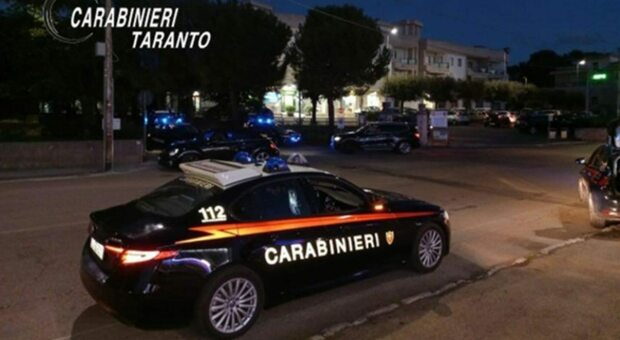 Taranto, ancora una sparatoria: un uomo ferito