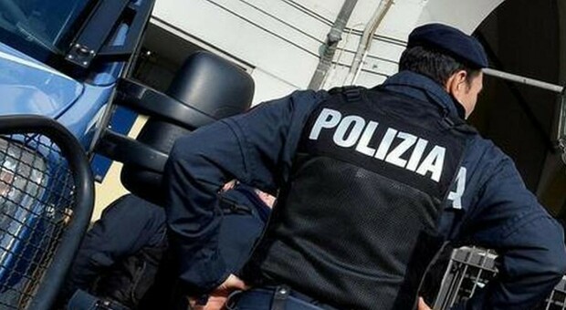 Ragazzine violentate a Reggio Calabria, quattro arresti e sedici indagati (tra cui quattro minori)
