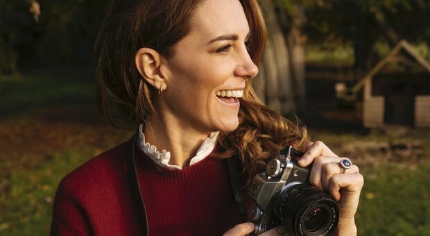 Kate Middleton, al top delle vendite il suo libro fotografico sul Regno Unito in lockdown