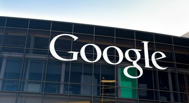 Antitrust, multa di oltre 100 milioni a Google per abuso posizione dominante