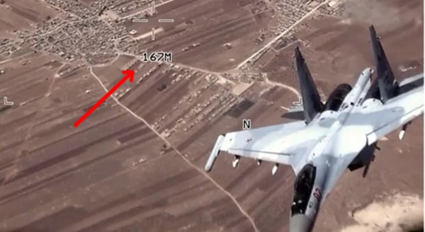 Jet Sukhoi russi intercettati da aerei militari Usa: incidente sfiorato nello spazio aereo siriano. Cosa è successo