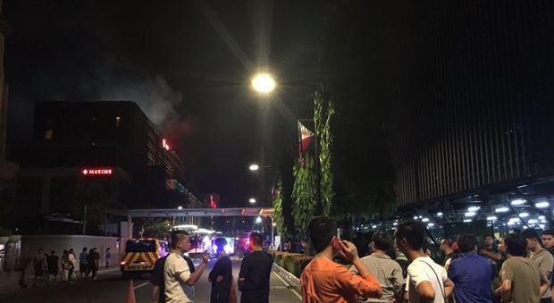 Paura a Manila, rapina al resort: 35 morti, il bandito si uccide. Il giallo della rivendicazione Isis