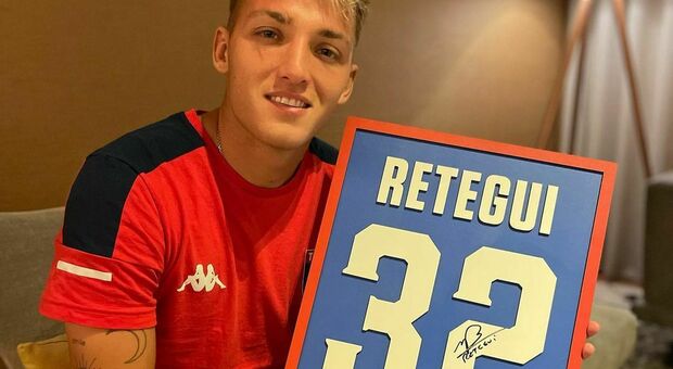 Mateo Retegui, chi è l'attaccante pre convocato da Mancini in Nazionale: nato in Argentina, lo seguiva Totti (che voleva portarlo alla Roma)