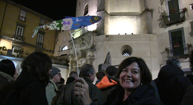 Napoli, le sardine tornano a manifestare. Ma in piazza San Domenico sono poche centinaia