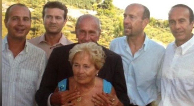 Il medio con la moglie i quattro figli Pescara, addio al cardiologo Francesco Paolo Gasparini