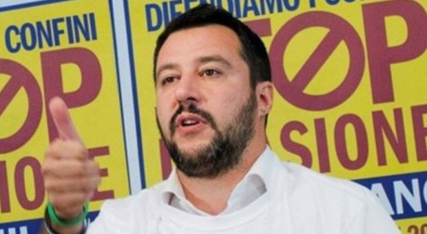 Sanremo, Salvini: "Siani parlerà di me, e della Lega, speriamo che faccia ridere"