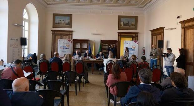 La conferenza stampa di presentazione si è svolta presso la Sala Moriani del Comune di Afragola