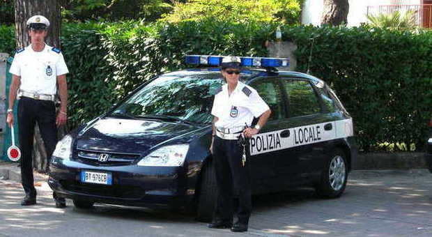 Agenti di Polizia locale a Jesolo