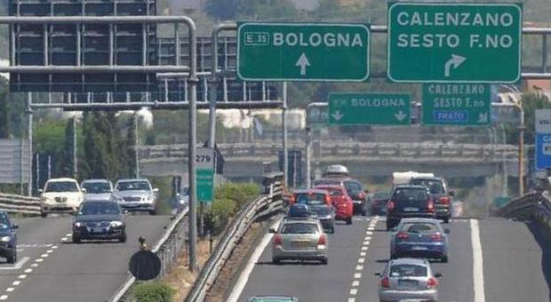 Incidente mortale sull'A1, chiuso per ore il traffico tra Bologna e Firenze