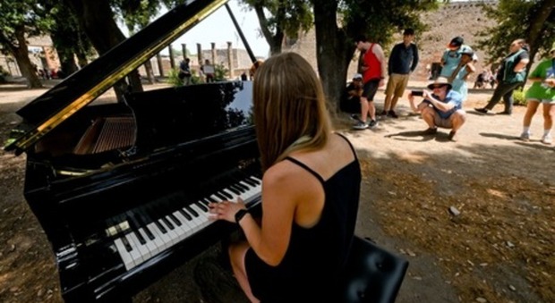 Pompei, porte aperte alla Festa Europea della Musica: un pianoforte per tutti gli appassionati