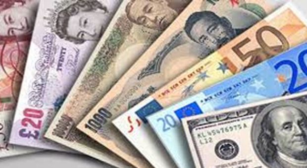 Sempre più difficile cambiare valuta straniera in banca
