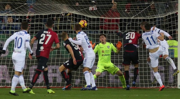 Cagliari-Atalanta 0-1: Hateboer gol e la Dea vola a -1 dalla Champions