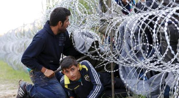 Migranti, l'Ungheria sfida l'Unione Europea: domenica il voto sulle quote