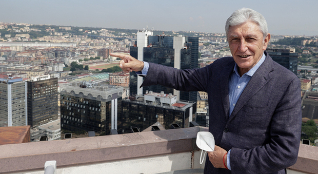 Napoli vista dall'alto, Antonio Bassolino: «Periferie abbandonate, bisogna potenziare i servizi»