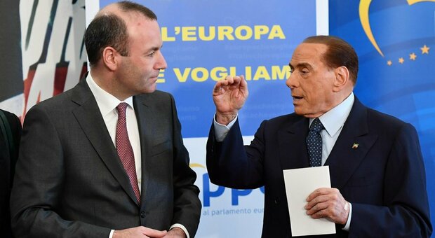Berlusconi e le parole su Zelensky, Ppe cancella il summit di Napoli. «Supporto a Ucraina non è facoltativo»