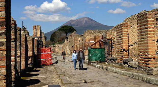 Scavi di Pompei, Franceschini: «Difficoltà superate, lo dice l'Unesco»