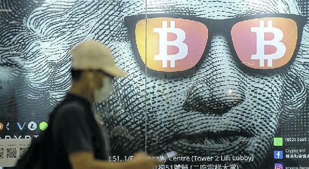 Bitcoin rompe quota 20.000, ora si temono crolli a catena