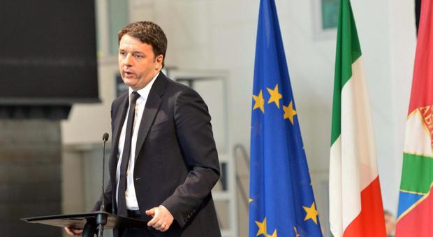 Migranti, Renzi contro Salvini: "Non è un'invasione, i numeri parlano chiaro"
