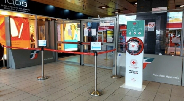 Stazione centrale di Napoli, arrivano i defibrillatori salva-vita di ultima generazione