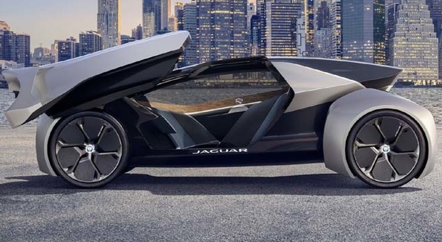 La Jaguar Future-Type, la visione della mobilità del marchio del Giaguaro nel 2040