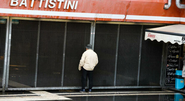 Metro A, chiusa la linea da Battistini a Ottaviano: navette sostitutive per la tratta