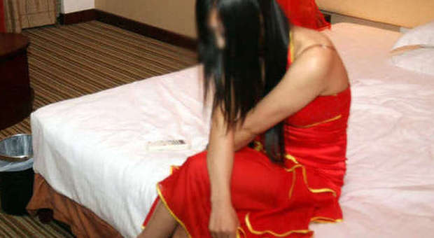 Malore durante il massaggio: uomo muore al centro gestito dalle cinesi