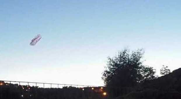 Oggetto volante nel Cilento: «È un altro ufo»