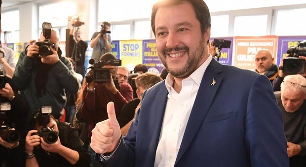 Salvini: «No a strane alleanze, il Centrodestra può governare»