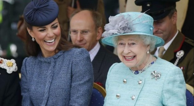Kate Middleton e quella concessione speciale della regina Elisabetta di poter infrangere le regole