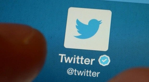 Twitter, arriva l'app che sventa i suicidi: intercetta i cinguettii sospetti