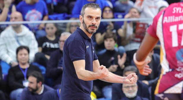 «Partito da Ancona, ora sogno la Champions». Coach Gasperi si gode la finale con la sua Vero Volley Milano
