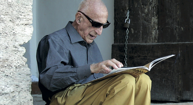Gillo Dorfles, 107 anni, ricorda: «I miei sogni da bambino nella libreria di Saba»