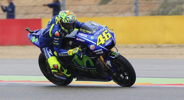 Straordinario Rossi: terzo tempo Vinales in pole position ad Aragon