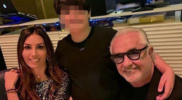 Flavio Briatore, Natale con l'ex Elisabetta Gregoraci e il figlio Nathan Falco a Dubai
