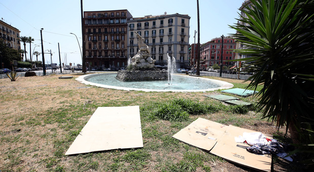 Napoli: verde distrutto, ai giardinieri 300mila euro di premio produzione