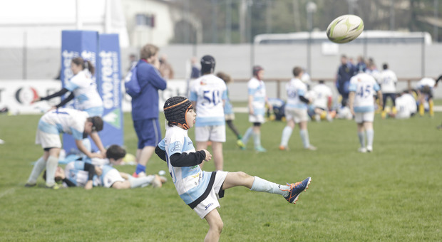 Un torneo giovanile di rugby allo stadio di Mogliano