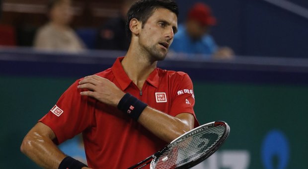 Shanghai, Djokovic irriconoscibile eliminato a sorpresa. La finale tra Murray e Bautista-Agut