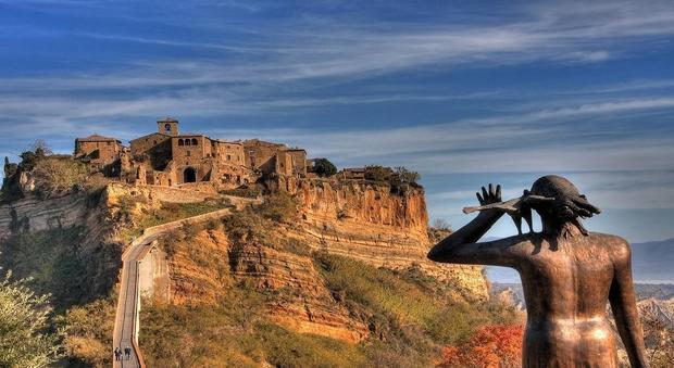 Civita Di Bagnoregio Un Flash Mob Per Salvare La Citta Che Muore