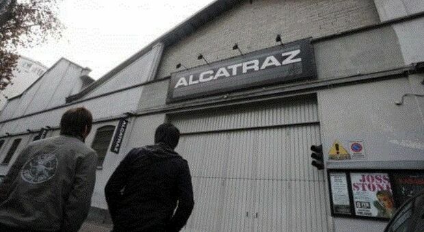 Milano, investito e ucciso a 28 anni da un'auto pirata: era uscito dalla discoteca Alcatraz