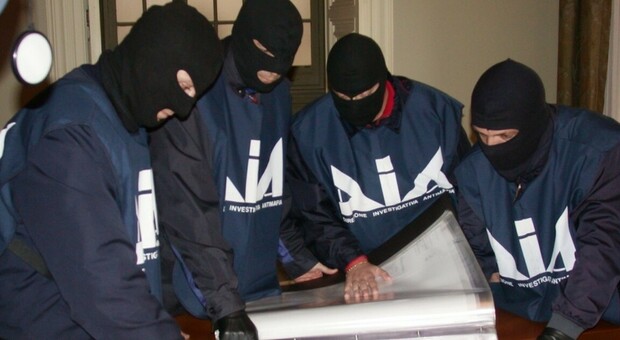 Mafia, colpo alla 'ndrangheta: 52 arresti in tutta Italia. Scatta l'operazione “Karpanthos” coordinata da Gratteri