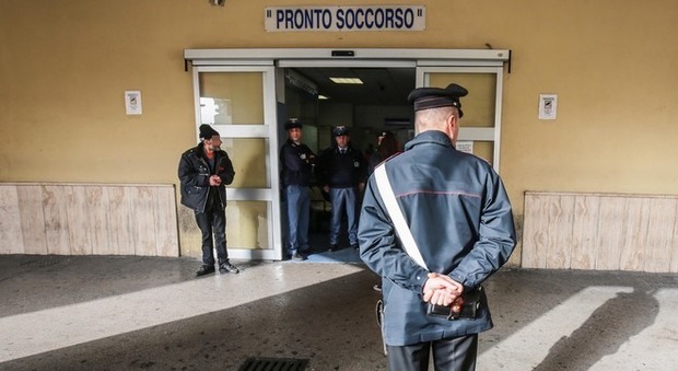Napoli, scandalo assenteisti al Loreto Mare: false tac per truffare l'Rc auto, due medici indagati