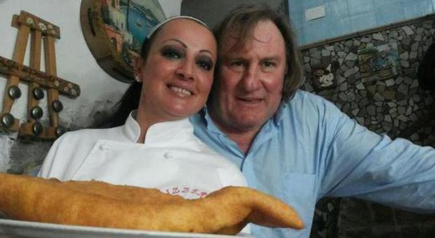 Gerard Depardieu con Maria Cacialli