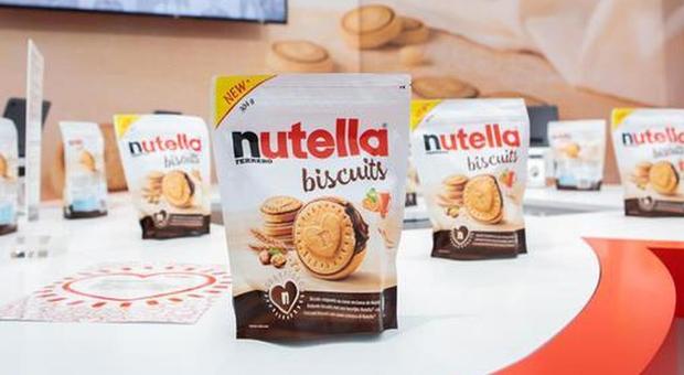 Effetto Nutella Biscuits, Ferrero raddoppia la produzione: ora la fabbrica di Balviano lavorerà full time