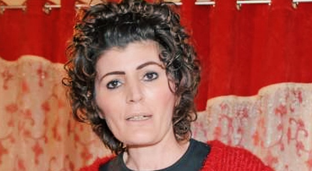 Morta suicida dopo la mancata cittadinanza, la sorella: «Voglio giustizia per Adelina»