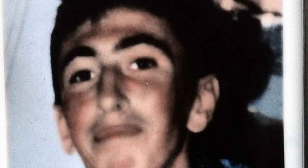 Ferrara, Willy ucciso a 18 anni: il gip non archivia, una pista porta in Vaticano e dai carabinieri